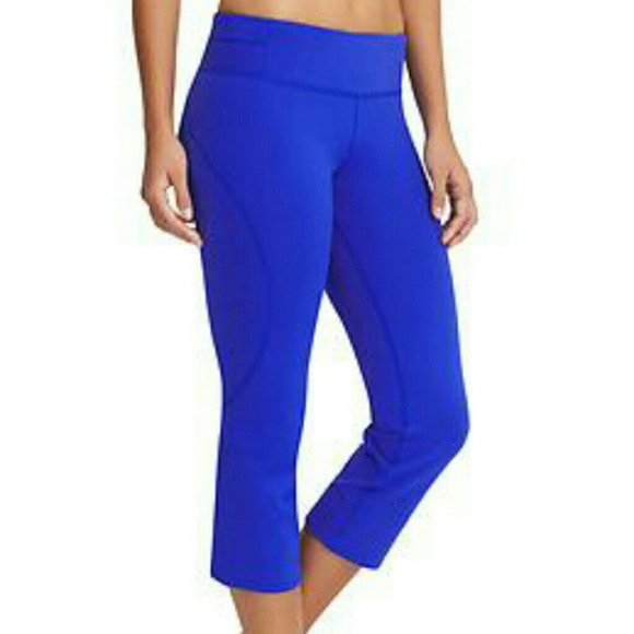 ATHLETA Work  Out Capri‎ - Picture 1 of 4